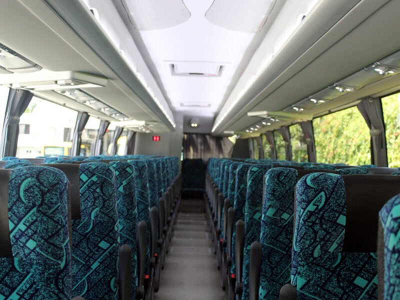 IRIZAR i6'S DE LUJO 65 PAX